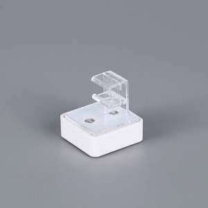 Colgador de Plástico con Material de PVC, Diseño Duradero, Resistente y Atractivo para Almacenamiento y Suministros en Supermercados - Product Image 3