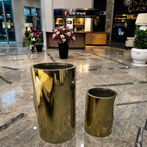 ของตกแต่งบ้านหรูหราทันสมัย แจกันตั้งพื้น ของตกแต่งบ้าน แจกันดอกไม้สูงสำหรับตกแต่งภายนอก กระถางต้นไม้โลหะสำหรับสวน ดีไซน์สวยงาม - Product Image 3