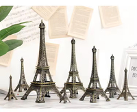 Tour Eiffel en métal à succès, impression UV, différentes tailles, modèles assortis, ornements, décoration d'intérieur, cadeau souvenir créatif