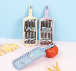 Grattugia affettatrice verdure carote cavolo coreano robot da cucina taglierina manuale accessori da cucina fornisce <span class=keywords><strong>cose</strong></span> utili <span class=keywords><strong>per</strong></span> la <span class=keywords><strong>casa</strong></span> - Product Image 2