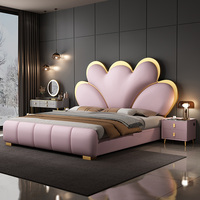 Nouveau Lit de Luxe en Cuir Rembourré avec Rangement, Ensemble de Meubles de Chambre, Cadre de Lit King Size Doré pour Hôtel et Maison