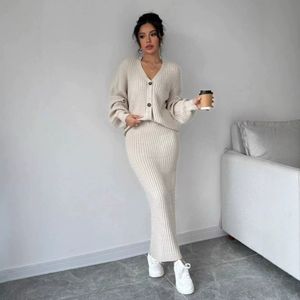 Conjunto de Suéter Cárdigan de Punto Holgado de Manga Larga para <span class=keywords><strong>Mujer</strong></span> con Falda, Atuendo de Dos Piezas para Otoño e Invierno, Cómodo y Moderno - Product Image 2