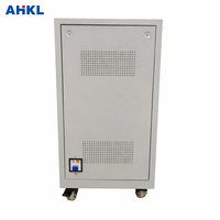 Stabilisateur de tension SVC monophasé 20 kVA en cuivre, basé sur un transformateur de courant alternatif, pour la stabilité de l'alimentation industrielle