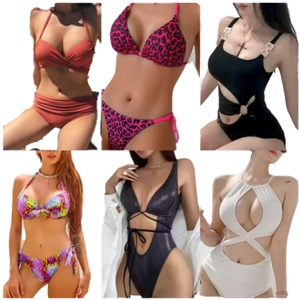 เสื้อผ้ามือสองขายดี คละแบบ ชุดว่ายน้ำบิกินี่เซ็กซี่สำหรับเด็กผู้หญิงและผู้หญิง ชุดว่ายน้ำฤดูร้อน สภาพดี ราคาถูก - Product Image 1