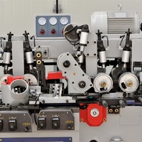 Machine à bois industrielle automatique haute performance à 4 fûts, dégauchisseuse-raboteuse spirale quatre faces pour le revêtement de sol