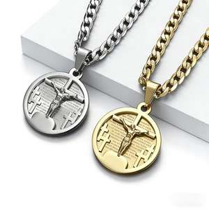 Collar con Colgante de Cruz, Chapado en Oro de 18K, Cadena Cubana de Acero de Titanio, Unisex, para Uso Diario - Product Image 1