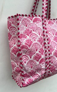 Bolso Tote Acolchado de Algodón con Estampado de Bloques, Funcional para Oficina, Mercado, Salidas Casuales, Viajes, Bolso de Hombro - Product Image 4