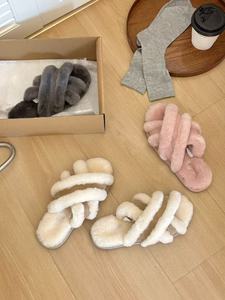 Pantuflas de Lana para Mujer, Diseño Personalizado, Cálidas y Suaves, Suela de Goma, Altura al Tobillo, Planas, Cruzadas, Pantuflas de Interior, Zapatos Casuales - Product Image 4