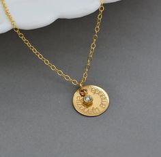 <span class=keywords><strong>Regalo</strong></span> di <span class=keywords><strong>compleanno</strong></span> della <span class=keywords><strong>donna</strong></span> di colore dello zircone fortunato di dicembre intagliato in bianco della collana rotonda su ordinazione all'ingrosso del pendente della moneta dell'acciaio inossidabile - Product Image 4