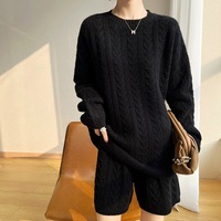Ensemble deux pièces Richman d'hiver en cachemire torsadé, pull col rond et short décontracté en maille plate, pour femme