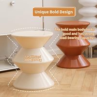 Table d'appoint en plastique PP empilable colorée en forme d'heure de prière pour salon et appartement