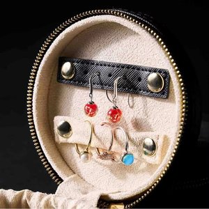 Nouveauté : Boîte de rangement à bijoux ronde portable haut de gamme avec fermeture éclair, taille 10x10x5cm et emballage pour bagues - Product Image 4
