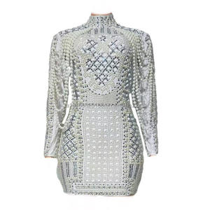 KYOTO กระโปรงสั้นรัดสะโพกรัดรูปเซ็กซี่สีขาวประดับเลื่อมมุกชุดปาร์ตี้รถโมเดลการเดิน - Product Image 1