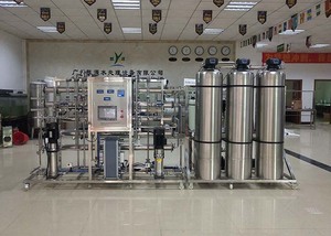 1000 Lph Medische Gedestilleerde Waterzuiveringsinstallatie Omgekeerde Osmose Ro Waterfilter Behandelingssysteem - Product Image 4