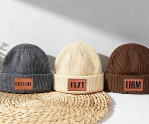 Bonnet unisexe en acrylique 100% tricoté, couleur unie, chaud et respirant, idéal pour l'hiver et la plage - Product Image 5