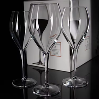 Vente en gros Fête de mariage 210ml 260ml 325ml 445ml 600ml Gobelet en verre avec longue tige en vrac