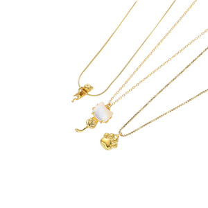 CAIOOCHE Nouvelle Collection <span class=keywords><strong>Collier</strong></span> Pendentif Patte de <span class=keywords><strong>Chat</strong></span> en Acier Inoxydable avec Nacre Naturelle, Bijoux Anti-ternissement, Laiton en Gros - Product Image 2