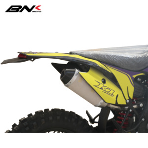 Motocicleta Todoterreno de Gasolina de 300cc y <span class=keywords><strong>4</strong></span> Tiempos BNK K01 CB300F Refrigerada por Aire 80km/h Enduro Motocross Off Road Moto en Oferta - Product Image 4