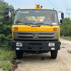 Dongfeng 4X2 10 Ton Crane Truck Montado Boom Arm Crane Truck Todo terreno Grúa móvil <span class=keywords><strong>4x4</strong></span> Móvil de <span class=keywords><strong>segunda</strong></span> <span class=keywords><strong>mano</strong></span> - Product Image 5