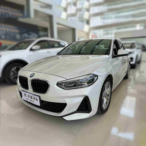 Meilleures ventes, <span class=keywords><strong>BMW</strong></span> Série <span class=keywords><strong>1</strong></span> <span class=keywords><strong>2019</strong></span> <span class=keywords><strong>118i</strong></span> <span class=keywords><strong>M</strong></span> <span class=keywords><strong>Sport</strong></span> Package - 5 places, 6 vitesses automatiques, berline compacte de luxe d'occasion - Product Image 2