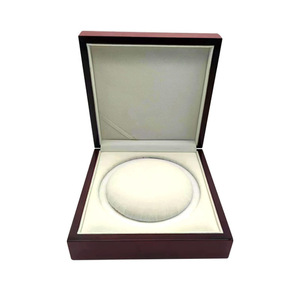 Customized Solid Wood <b>Jewelry</b> Box 190x190x60mm Hot Stamping Logo Gift <b>Packaging</b> Rectangular Chinese Style - Product Image 3