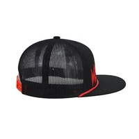 Vente en gros casquette à bord plat en maille personnalisée 7 panneaux casquettes de camionneur avec corde broderie personnalisée avec logo