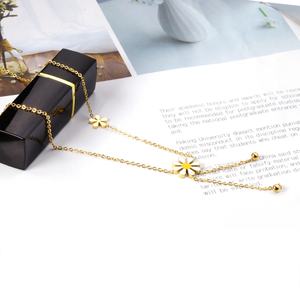 Nuevo Collar de Cadena con Flores de Verano, Collar con Colgante de Acero Inoxidable Chapado en Oro de 18K, Regalo para Mujer - Product Image 4