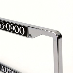 Cadre de <span class=keywords><strong>plaque</strong></span> <span class=keywords><strong>d</strong></span>'<span class=keywords><strong>immatriculation</strong></span> en alliage de zinc, couleur personnalisée, logo, pour marquage de flotte de voitures de service, compatible multi-véhicules, économique, pour restauration automobile - Product Image 4