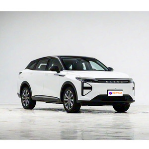 Veicolo di Marca Cinese alla Moda, Amato e Apprezzato: Chery Exeed Yaoguang C-DM di Alta Gamma - Product Image 1