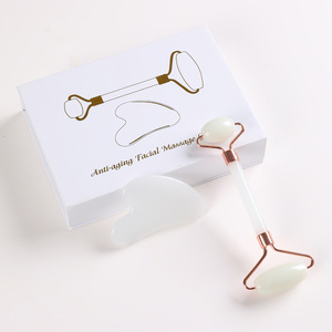 Factory Custom Logo Weiße Massage Gesichts behandlung Custom <span class=keywords><strong>Jade</strong></span> Face <span class=keywords><strong>Roller</strong></span> <span class=keywords><strong>Jade</strong></span> <span class=keywords><strong>Roller</strong></span> und Gua Sha <span class=keywords><strong>Jade</strong></span> <span class=keywords><strong>Roller</strong></span> - Product Image 6