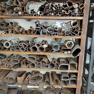 Fabriqué en Chine, tube en acier au carbone soudé, profil spécial en forme de U, en forme de D, en forme de L, tube en acier structurel - Product Image 5