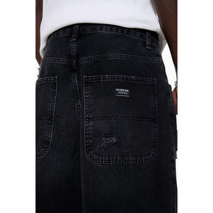 Shorts en jean vintage délavé noir pour hommes, coupe ample, taille basse, style streetwear, jorts baggy déchirés avec bords bruts - Product Image 5