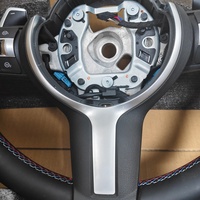 Volant personnalisé en argent sur mesure pour BMW E71 E87 E92 E93 M3 F10 F22 F30 F32 F82 M3 M4 M8