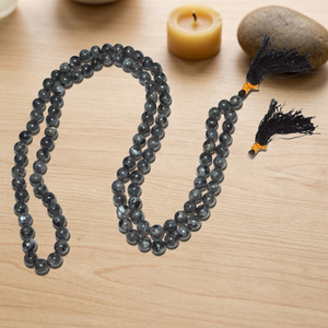 Jap Mala rond sculpté en agate noire, 108 perles |   Pierre précieuse Feng Shui pour l'amour à prix réduit - Product Image 3