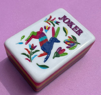 Tuiles de mahjong de luxe, ensemble de mahjong américain coloré avec des tuiles en acrylique à sept couches pour des jeux portables à quatre joueurs