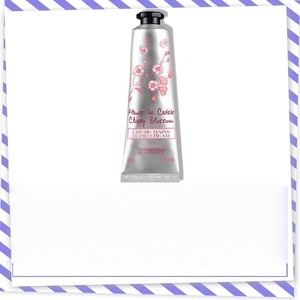 Échantillon de crème pour les <span class=keywords><strong>mains</strong></span> hydratante longue durée, non grasse et parfumée - Product Image 4