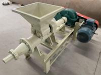 Machine extrudeuse entièrement automatique à économie d'énergie pour la production de briquettes de charbon de bois, de charbon de bois en bâtonnets, de poudre de carbone et de sciure de bois