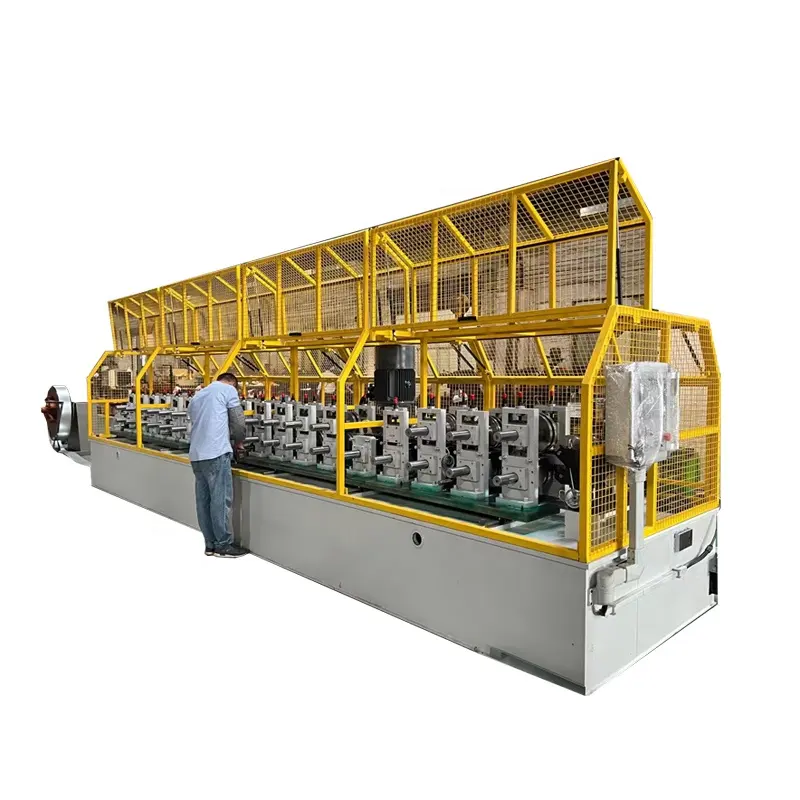 Lms Roll Forming Machine C U Drywall Frame Keel Machine dengan Lubang Punching Online dan Potongan Terbang