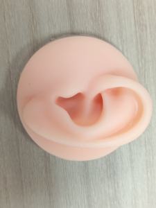Силиконовая мягкая модель ушей для пирсинга - Product Image 3