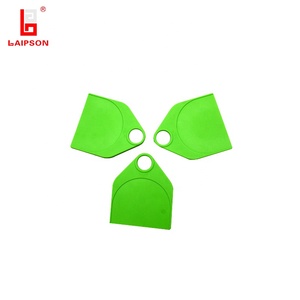 แท็กคอวัววัววัว TPU พร้อมบาร์โค้ดพิมพ์ด้วยเลเซอร์สำหรับการติดตามฟาร์ม - Product Image 2