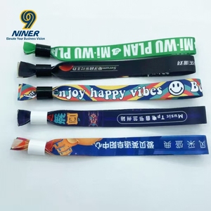 Pulsera de Tela Ajustable Personalizada Barata al por Mayor para Eventos - Product Image 2