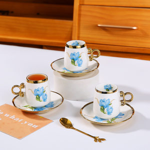 Ensemble de tasses et soucoupes en <span class=keywords><strong>porcelaine</strong></span> florale élégante et luxueuse avec logo personnalisé respectueux de l'environnement - Cadeau d'entreprise - Product Image 3