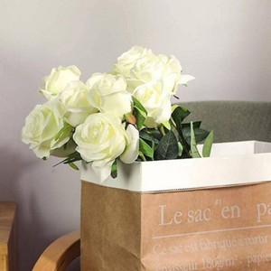 Rosas Artificiales al por Mayor, Estilo Búlgaro, Realistas, de Terciopelo y Franela, para Decoraciones de Bodas, San Valentín y Acción de Gracias - Product Image 3