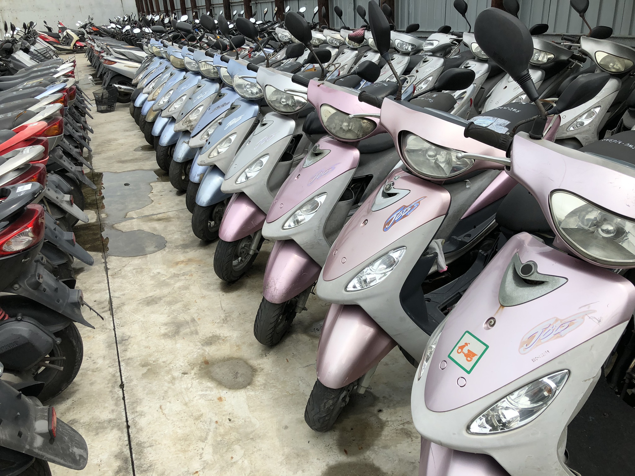 Used Yamaha JOG/SUPER4 100cc Scooters from Taiwan Wholesale