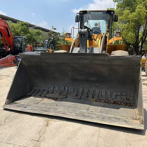 Chargeuse sur pneus 6 tonnes d'occasion Volvo L120G – Matériel de construction lourd à bas prix – Chargeuse Volvo L120G d'occasion à faible nombre d'heures - Product Image 2