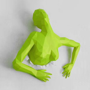 Sculpture murale abstraite polygonale tendance en résine, buste de femme à faible polyvalence de détails, décoration artistique pour fond mural de bar, KTV, café - Product Image 1