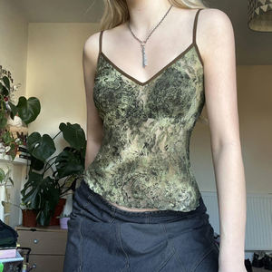 Top camisole vintage à col en V avec bordure florale floue, style fille branchée, coupe ajustée, amincissant, polyvalent, petit gilet - Product Image 2