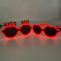 Lunettes LED en forme de lèvres, nouveauté, pour soirée, boîte de nuit, bar, accessoire de costume, lunettes de fête lumineuses