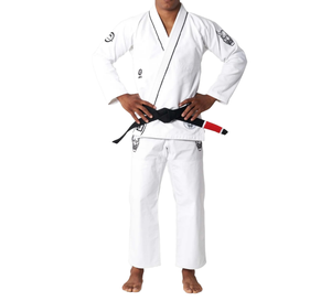 Kimono Ligero de BJJ de 10oz con Costuras Reforzadas, Logotipo Frontal y Acabado Lavado para Mujeres en Dojos Tradicionales - Product Image 1