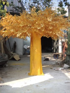 Большие искусственные деревья: Золотой баньян для отелей, новогодние искусственные растения - Product Image 5